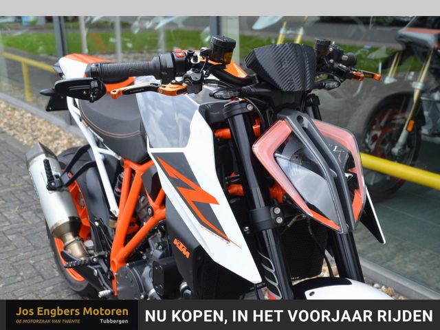 ktm - 1290-super-duke-r
