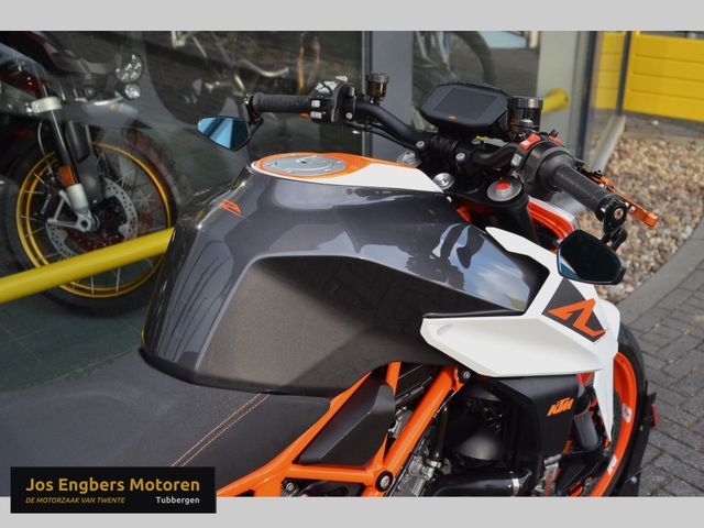 ktm - 1290-super-duke-r