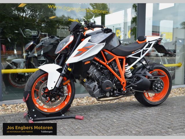 ktm - 1290-super-duke-r