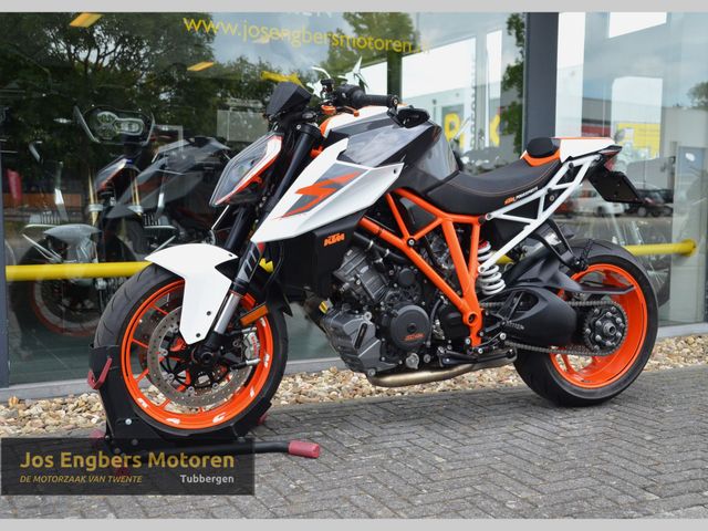 ktm - 1290-super-duke-r