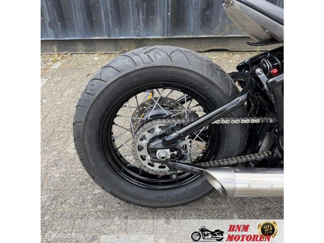 triumph - bonneville-bobber
