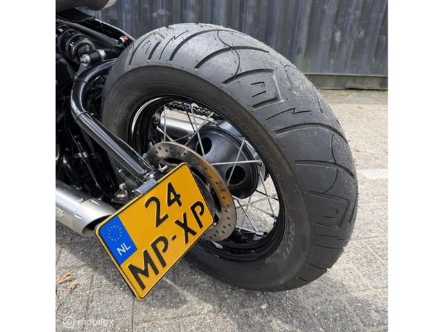 triumph - bonneville-bobber