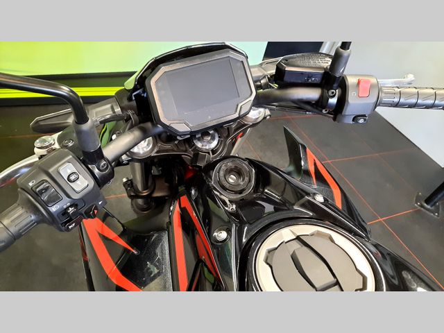 kawasaki - z650