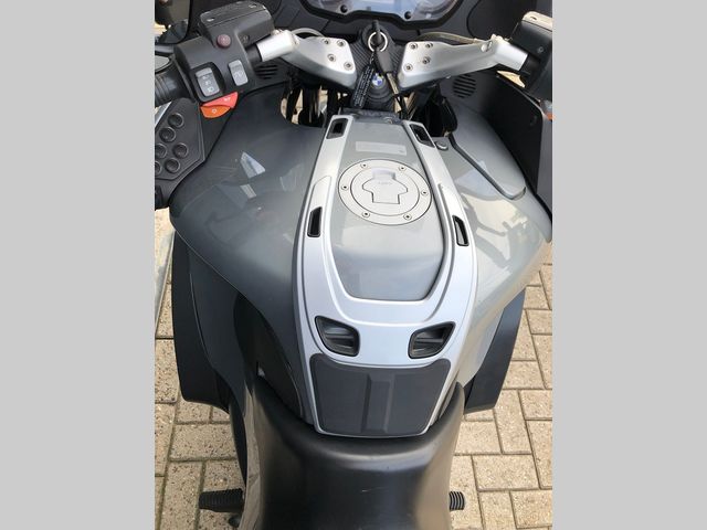 bmw - r-1200-rt