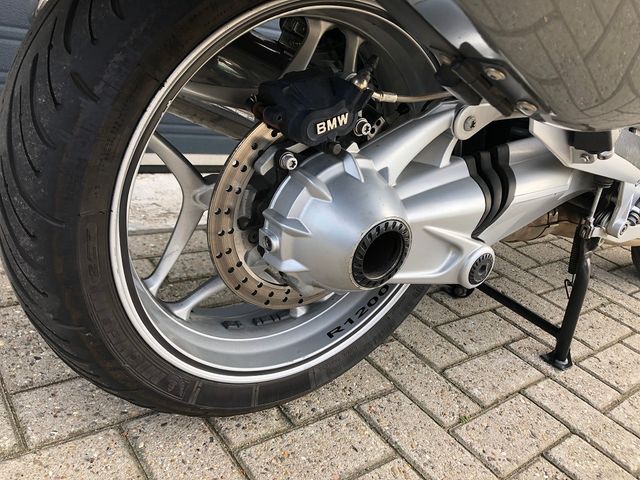 bmw - r-1200-rt