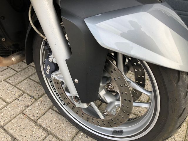 bmw - r-1200-rt