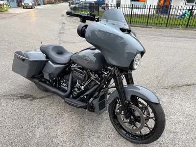 HARLEY-DAVIDSON STREET GLIDE SPECIAL FLHXS – foto 4