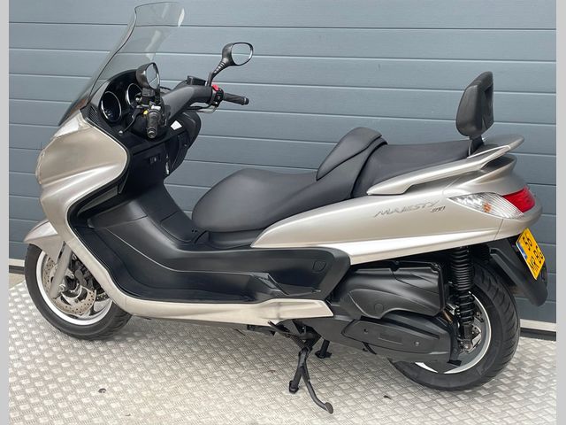 yamaha - majesty-400