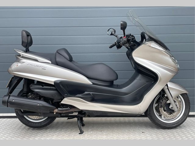 yamaha - majesty-400