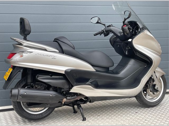 yamaha - majesty-400