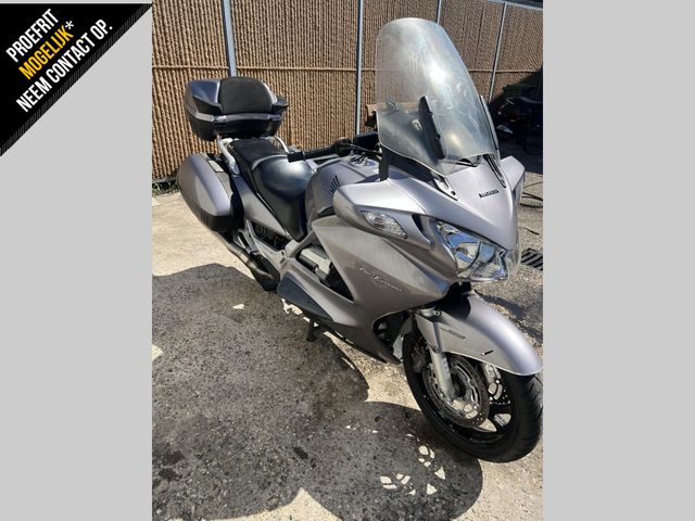 honda - st-1300-pan-european