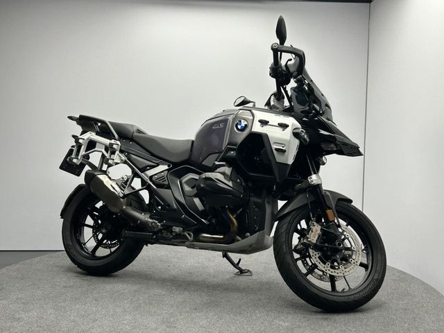 bmw - r-1300-gs-adventure