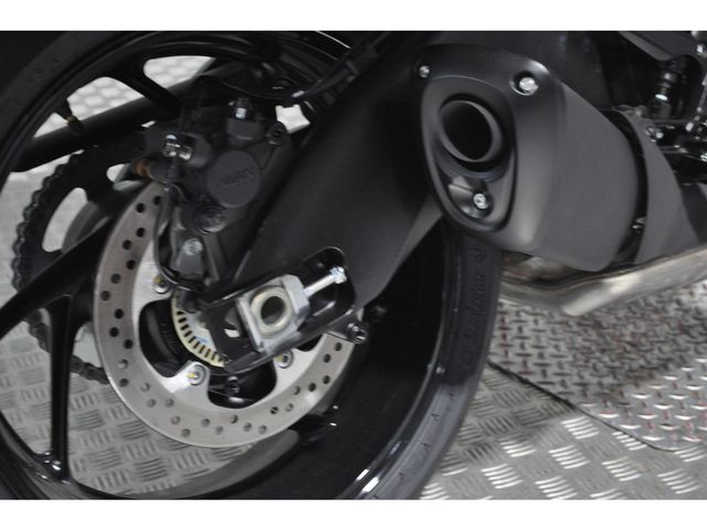 suzuki - gsx-s-1000