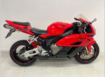 Honda CBR 1000 RR Fireblade 2004 occasion