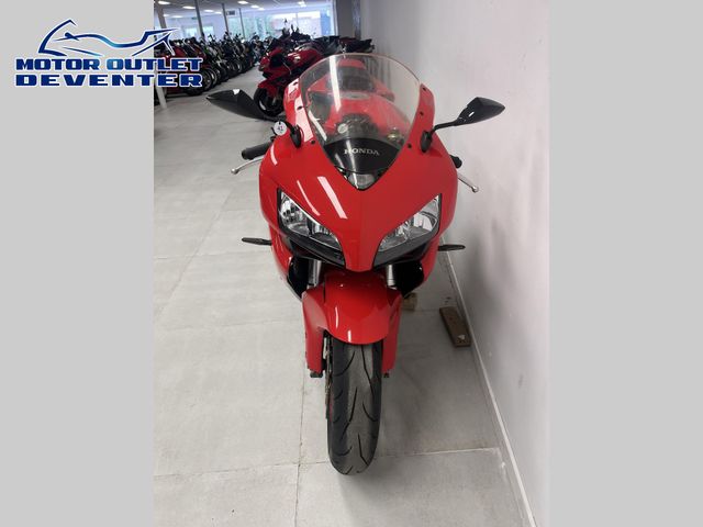 honda - cbr-1000-rr-fireblade