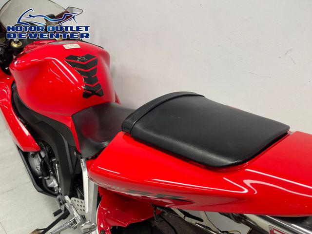 honda - cbr-1000-rr-fireblade