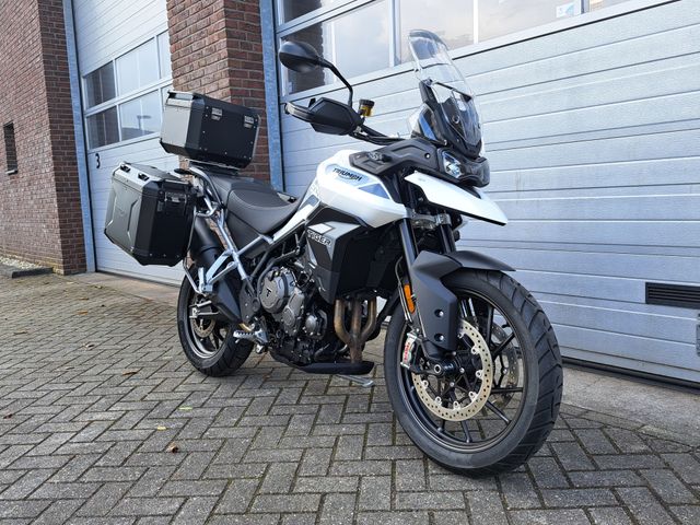 triumph - tiger-900-gt