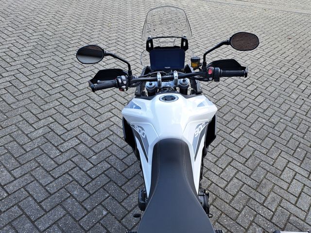 triumph - tiger-900-gt