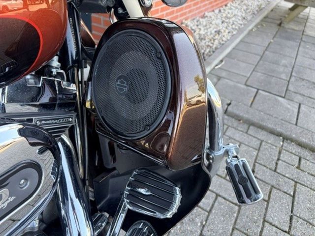 harley-davidson - street-glide-cvo-flhxse