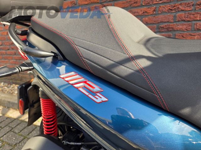 piaggio - mp3-300-hpe-sport