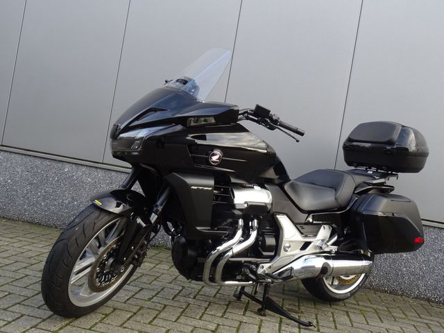 honda - ctx-1300-c-abs