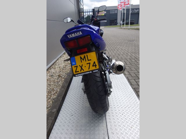 yamaha - fzs-600-fazer