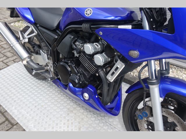 yamaha - fzs-600-fazer