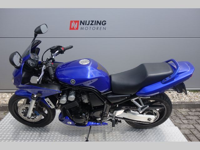 yamaha - fzs-600-fazer