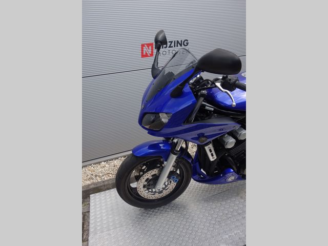 yamaha - fzs-600-fazer