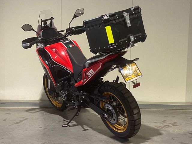 moto-morini - x-cape-650-abs-gold-wheel