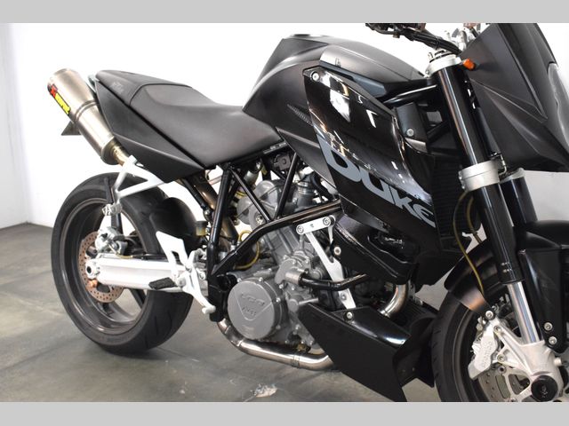 ktm - 990-super-duke