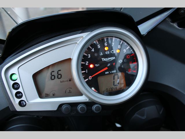triumph - tiger-1050-abs