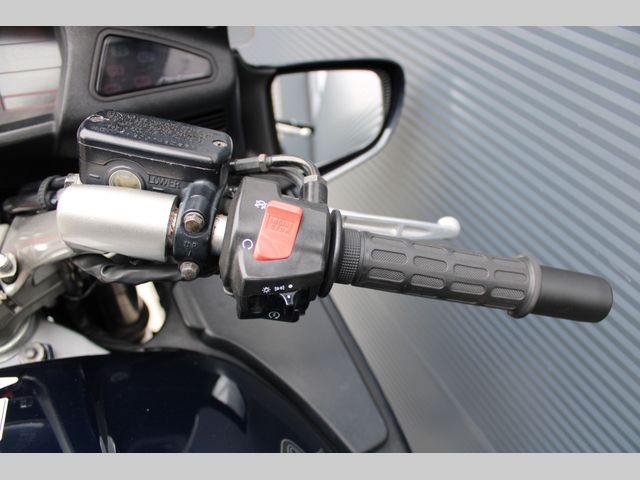 honda - st-1300-pan-european