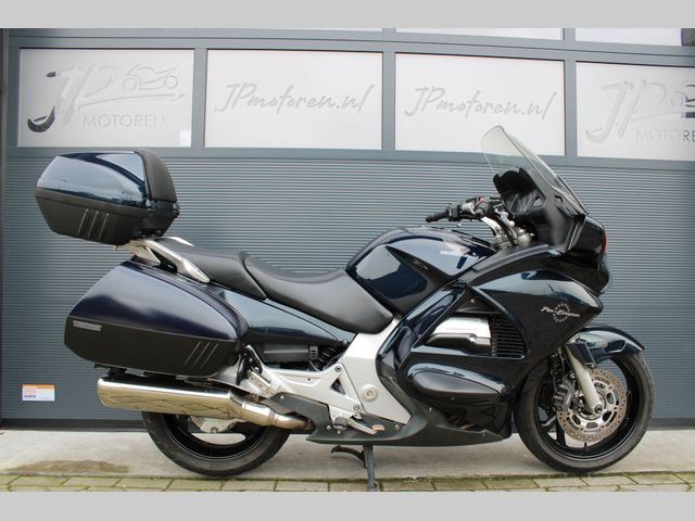 honda - st-1300-pan-european