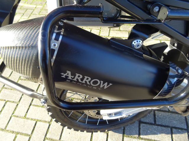 aprilia - tuareg-660