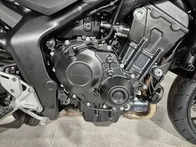 HONDA CB 1000 HORNET – foto 4