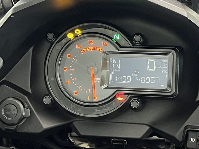 kawasaki - versys-1000-tourer