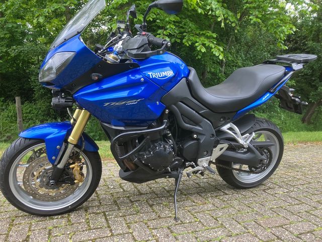 triumph - tiger-1050-abs