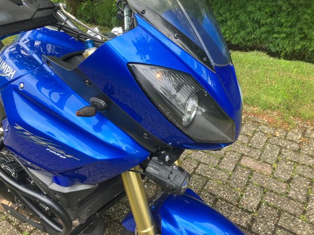 triumph - tiger-1050-abs