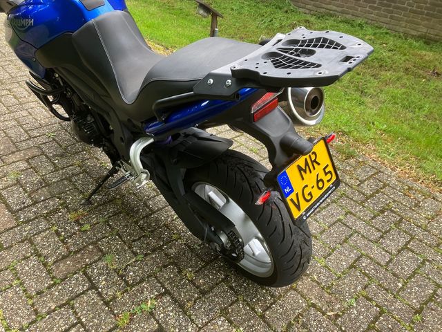 triumph - tiger-1050-abs