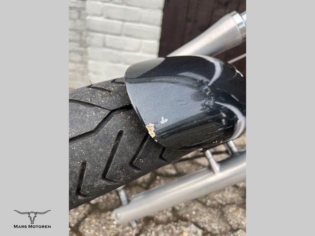 suzuki - intruder-c-1500