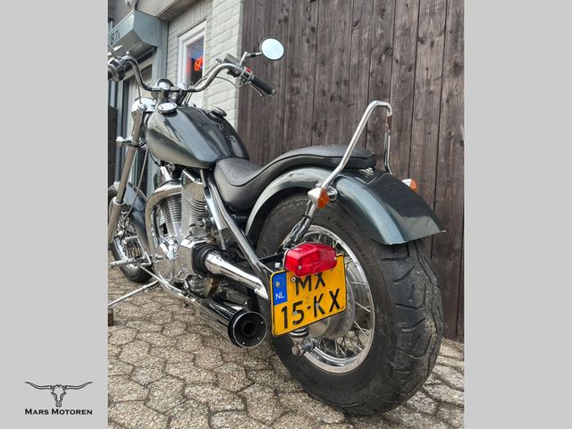 suzuki - intruder-c-1500