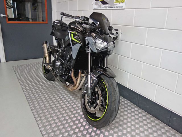 kawasaki - z900