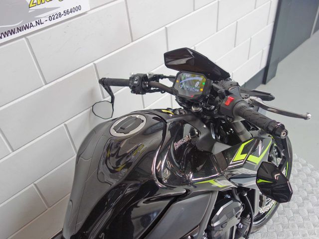 kawasaki - z900