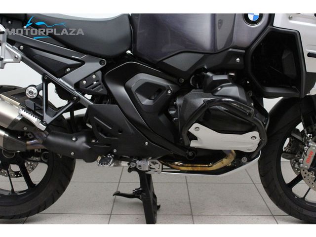 bmw - r-1300-gs-adventure