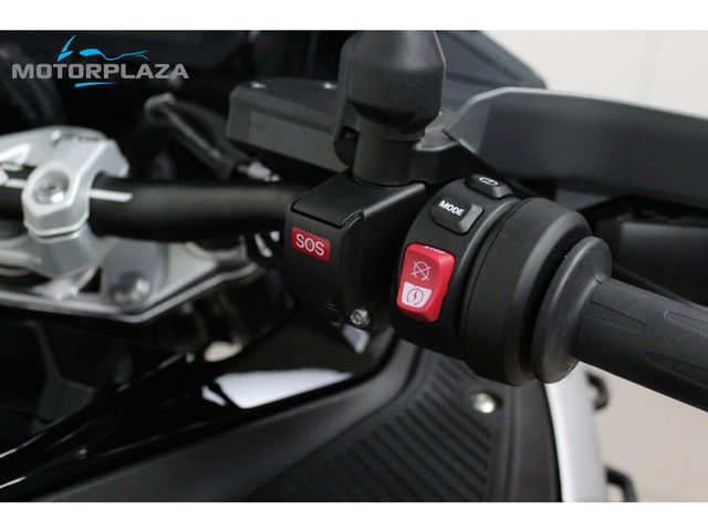 bmw - r-1300-gs-adventure