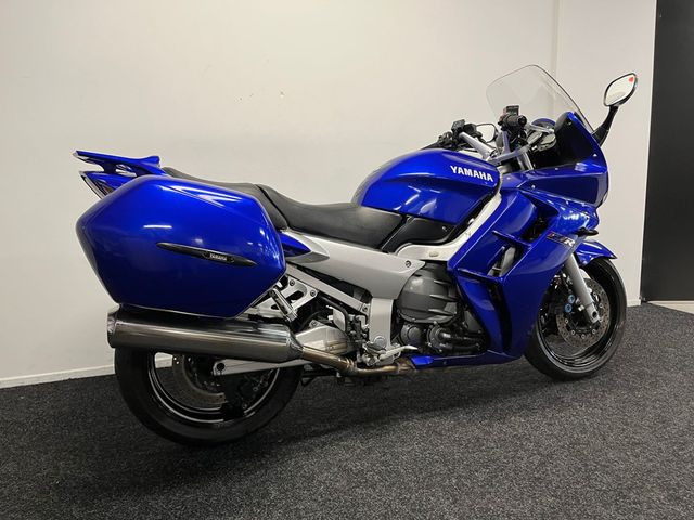yamaha - fjr-1300