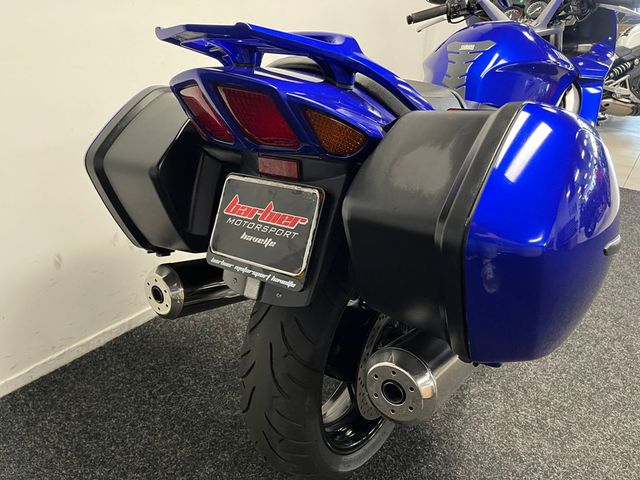 yamaha - fjr-1300