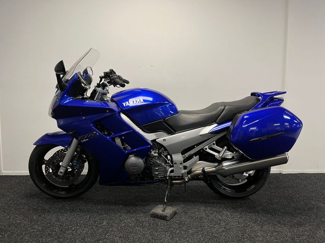 yamaha - fjr-1300