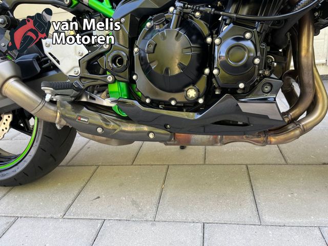 kawasaki - z900